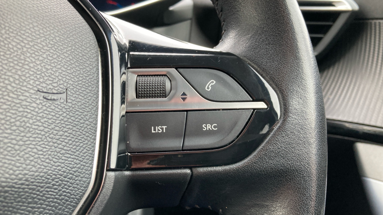 Peugeot 2008 1.2 PureTech Allure Premium 5dr Petrol Estate